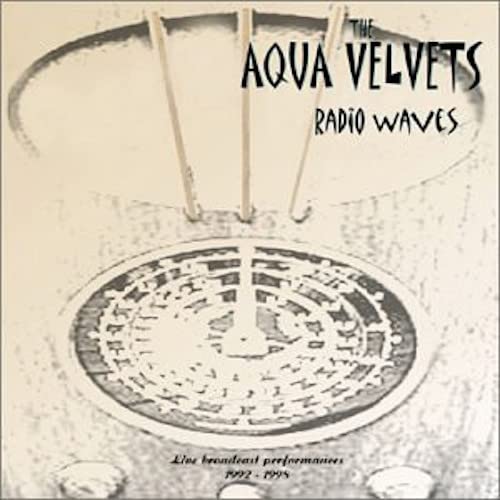 AQUA VELVETS  - RADIO WAVES Online now